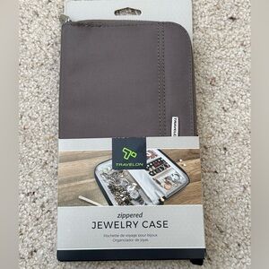 Travelon Gray/Taupe Zippered Jewelry Organizer NWT